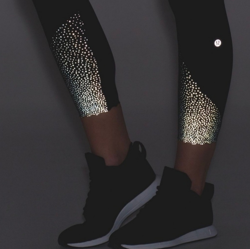 Lululemon Tight Stuff Tight II *25" Navy size 6